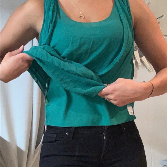 🌵DKNY Green Silk Tank🌵 - Picture 3 of 7